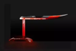 Severne Windsurf Board PREDATOR TD Foil Board 2023 -Outlet FCS Store 022 Severne Predator studio 008A6513 with foil 8 jpg