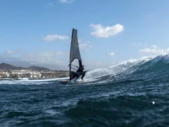 Severne Windsurf Segel S-1 Red 2023 -Outlet FCS Store 023 Severne S 1 Lina Erpenstein DSC00501 20 jpg