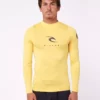 Rip Curl UV Shirt CORPS LSL UV 10-YELLOW 2022 2 Rip Curl UV Shirt CORPS LSL UV 10-YELLOW 2022 -Outlet FCS Store 105807 WLE3QM 0010 3 32 jpg