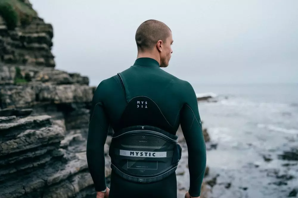 Mystic Neoprenanzug Majestic Fullsuit M Fzip 5/4 Herren Langarm 624-Cypress Green 2023 9 Mystic Neoprenanzug Majestic Fullsuit M Fzip 5/4 Herren Langarm 624-Cypress Green 2023 – Bild 7