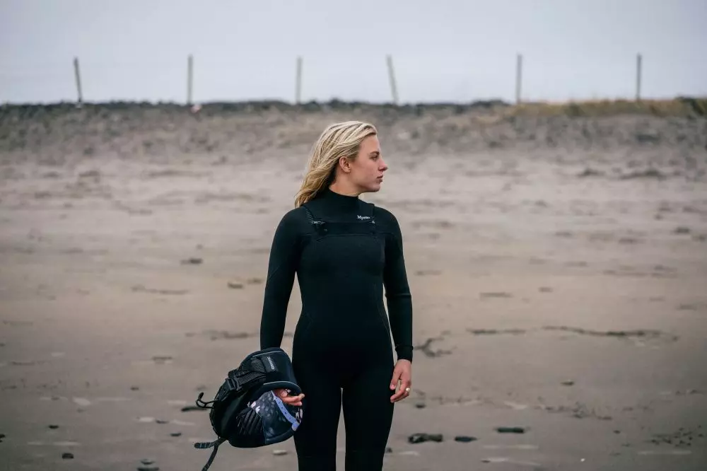 Mystic Neoprenanzug Jayde Fullsuit M Double Fzip Women 4/3 Damen Langarm 900-Black 2023 11 Mystic Neoprenanzug Jayde Fullsuit M Double Fzip Women 4/3 Damen Langarm 900-Black 2023 – Bild 9