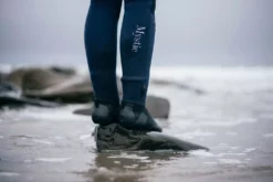 Mystic Neoprenanzug Jayde Fullsuit M Double Fzip Women 3/2 Damen Langarm 410-Navy 2023 19 Mystic Neoprenanzug Jayde Fullsuit M Double Fzip Women 3/2 Damen Langarm 410-Navy 2023 -Outlet FCS Store 114025 2c9dd69b35ca6f70f490b3abbb64e86f90cb0bda 1 jpg