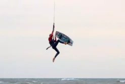 ION Neoprenanzug Capture Semidry FZ DL 5/4 Junior Steel Blue/red/black 2023 -Outlet FCS Store 20211017114302 IMG 4001 18 jpg