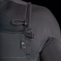 Ride Engine Neoprenanzug Onsen FZ Full 4/3 Herren Langarm Black 2023 16 Ride Engine Neoprenanzug Onsen FZ Full 4/3 Herren Langarm Black 2023 -Outlet FCS Store 32380026 ONSEN543FZFULL 23X DETAIL FRONT ZIP ENTRY 02 34 jpg