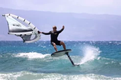 AK Wing Foil Board PHAZER V3 Carbon Reflex . 2023 -Outlet FCS Store AK Zane Schweitzer Erik Aeder IMG 0524 9 jpg