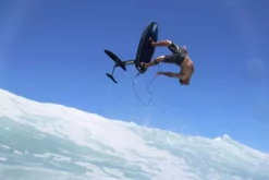 AK Wing Foil Board PHAZER V3 Carbon Reflex . 2023 -Outlet FCS Store AK Zane Schweitzer Erik Aeder IMG 3657 2 9 jpg