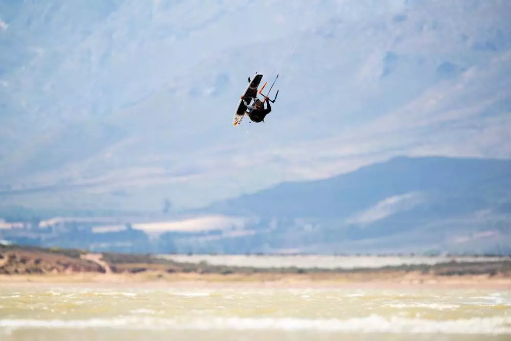 ION Neoprenanzug Strike Element Shorty SS BZ DL 2/2 Herren Shorty Dark Olive/teal 2020 5 ION Neoprenanzug Strike Element Shorty SS BZ DL 2/2 Herren Shorty Dark Olive/teal 2020 – Bild 3