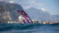 Duotone Windsurf Segel Warp_Fin 20.22 C18:black/berry 2022 -Outlet FCS Store DUOTONE SAILS 2022 Warp Fin 2022 Gallery 02 15 jpg