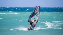 Duotone Windsurf Segel Idol LTD C10:black/pistaccio 2023 18 Duotone Windsurf Segel Idol LTD C10:black/pistaccio 2023 -Outlet FCS Store DUOTONE SAILS 2023 Idol LTD Gallery 07 5 jpg