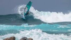 Duotone Windsurf Segel Super_Hero C01:pistaccio 2023 -Outlet FCS Store DUOTONE SAILS 2023 Super Hero Gallery 08 20 jpg