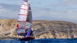 Duotone Windsurf Segel Warp_Foil 20.23 C31:white/black 2023 -Outlet FCS Store DUOTONE SAILS 2023 Warp Foil 2023 Gallery 04 5 jpg