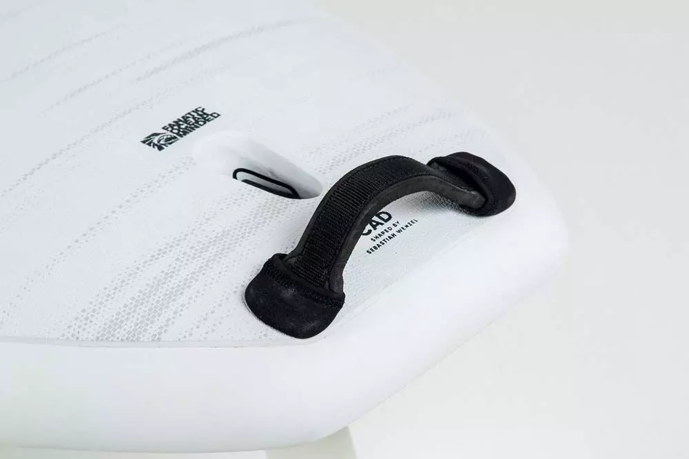 Fanatic Windsurfboard Viper Einsteigerboard 2023 5 Fanatic Windsurfboard Viper Einsteigerboard 2023 – Bild 3