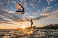 Duotone Surf Wing Unit C01:white/heron-blue 2023 -Outlet FCS Store Henning Nockel Unit23 SkyStyle Ireland by SimonCrowther Duotone Fanatic D6I7546 30 jpg