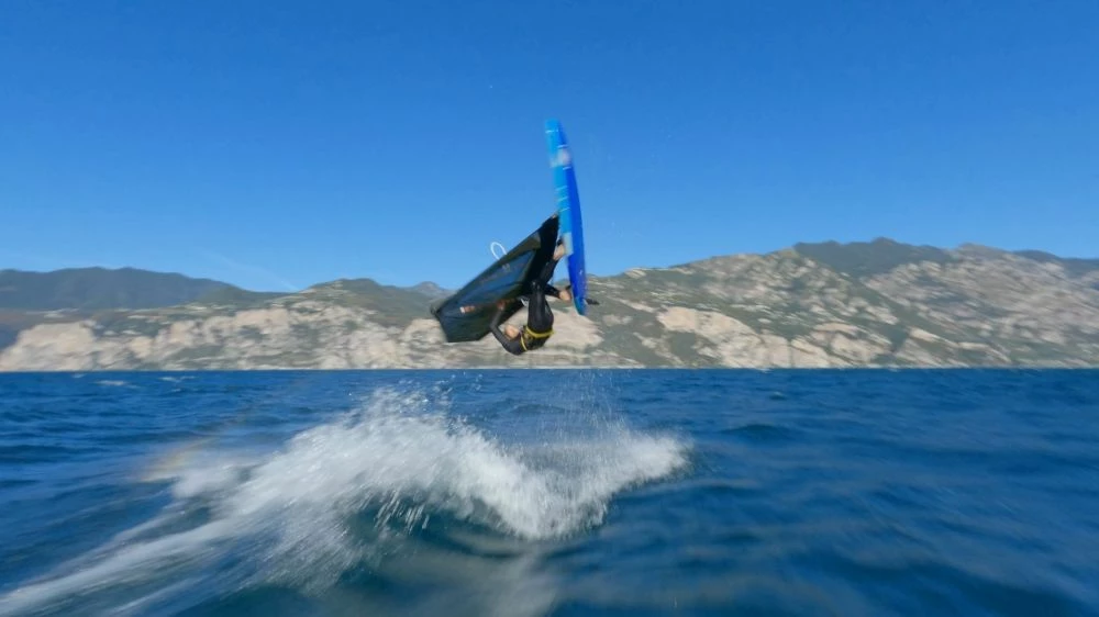 Point 7 Windsurf Segel SLASH Green 2023 9 Point 7 Windsurf Segel SLASH Green 2023 – Bild 7